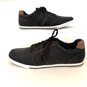 Aldo Men's Low Top Lace Up Black/Brown Synthetic Sneakers, Size 13,‎ NWOT